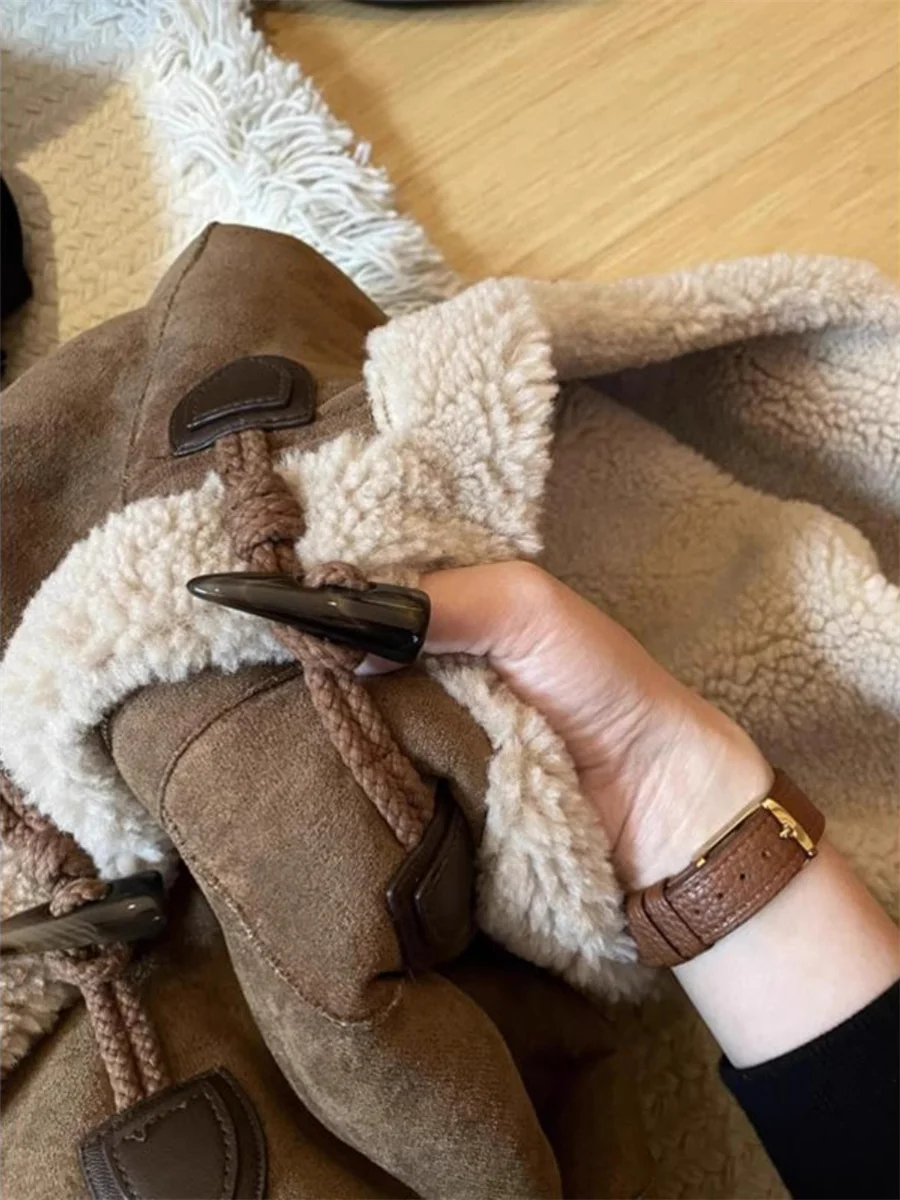 Jaet à capuche en fourrure d'agneau et daim pour femme, manteau ample en coton, rétro américain, Design Sense, fermeture à bouton, automne hiver