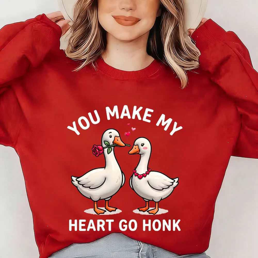 เสื้อสเวตเตอร์ลายห่านวันวาเลนไทน์สุดฮา คุณทำให้หัวใจฉันเต้นดังกระดิ่ง คู่รักน่ารัก ห่านวาเลนไทน์ แค่ห่านรักใคร่ เสื้อสเวตเตอร์ลายห่าน