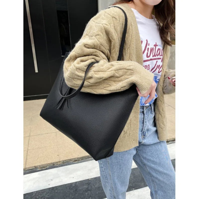 Tas Een Kwastje Schouder Grote Capaciteit Handtassen Voor Vrouwen Casual Hoge Kwaliteit Veelkleurige Messenger Veelzijdige Luxe Crossbody