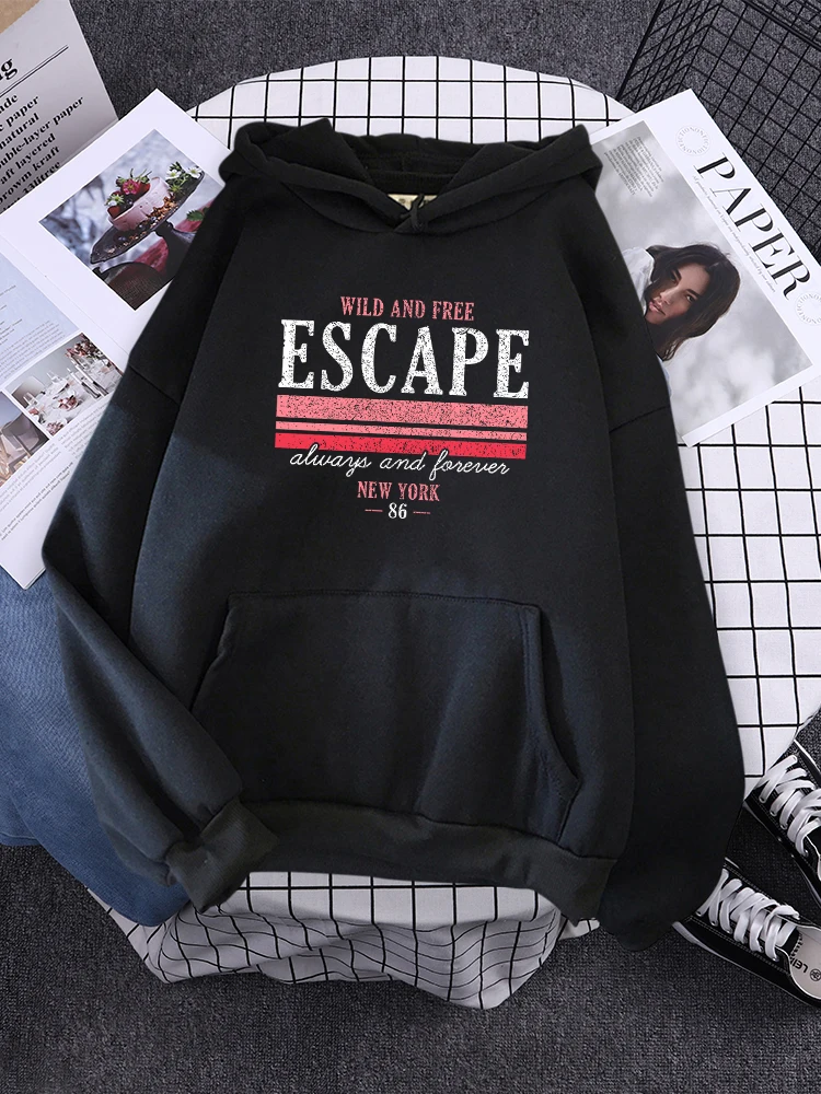 Wild And Free Escape New York 86 Print Hoodies Womens Hip Hop Loose Hoody All Match Fleece Clothing Female Multicolor Streetwear