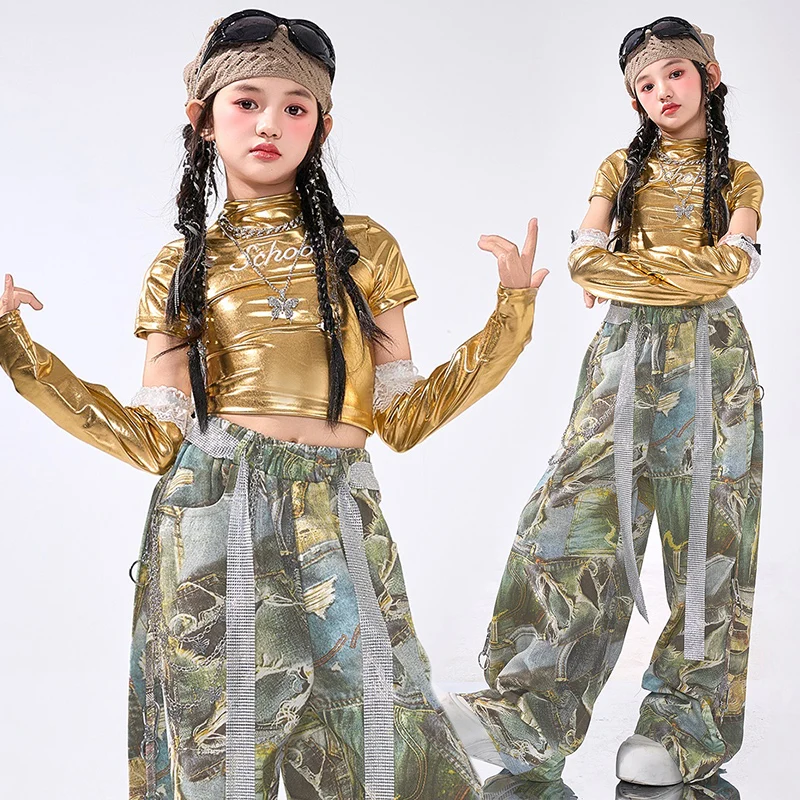 

2025 New Jazz Dance Costume Girls Kpop Stage Outfit Stage Show Performance Wear Gold Crop Top Shuffle Pants Kid Streetwear 4479