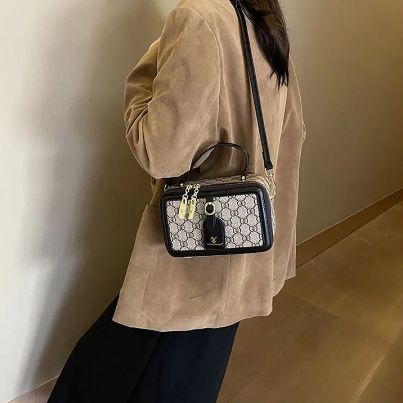 Sac sous les bras chic emblématique pour dames élégantes, sac à bandoulière Design monogramme Signature, sac à bandoulière pourennellement préféré et certifié