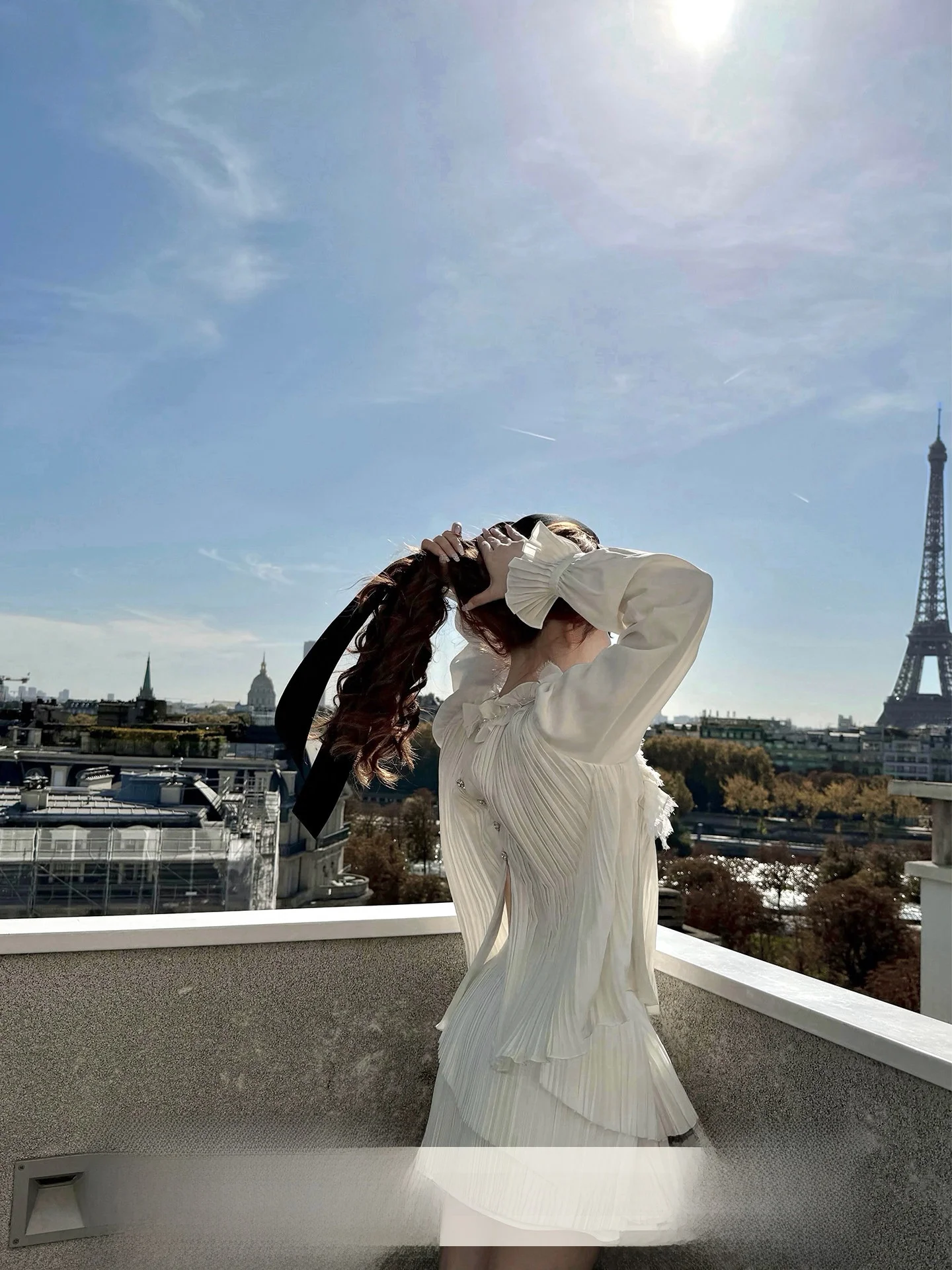 

Limited Edition DoggyQin Handmade Workop Series Pearl Water Diamond 3D Flower Accented Accordion Pleated f Skirt Ele...