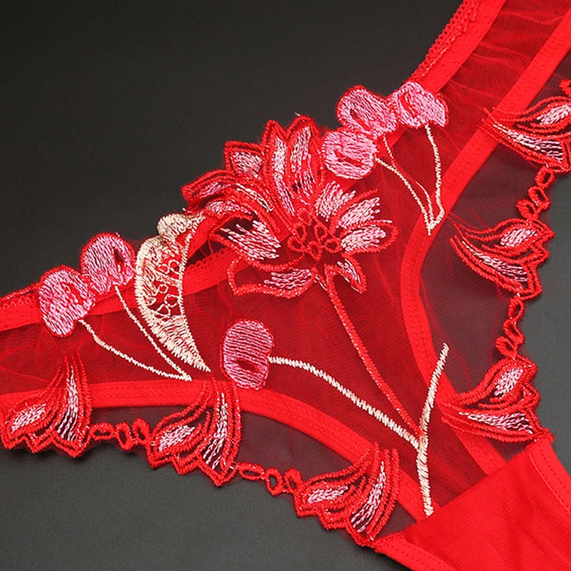 Women Full Transparent Panties Female Sexy Lace Underwear Ladies Floral Embroidery Lingerie Low-Waist Ultra-Thin Thong G-string