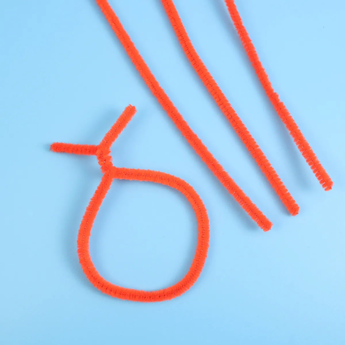 

100 шт. цветных гибких синельных палочек для поделок, творчества и развивающих занятий для детей