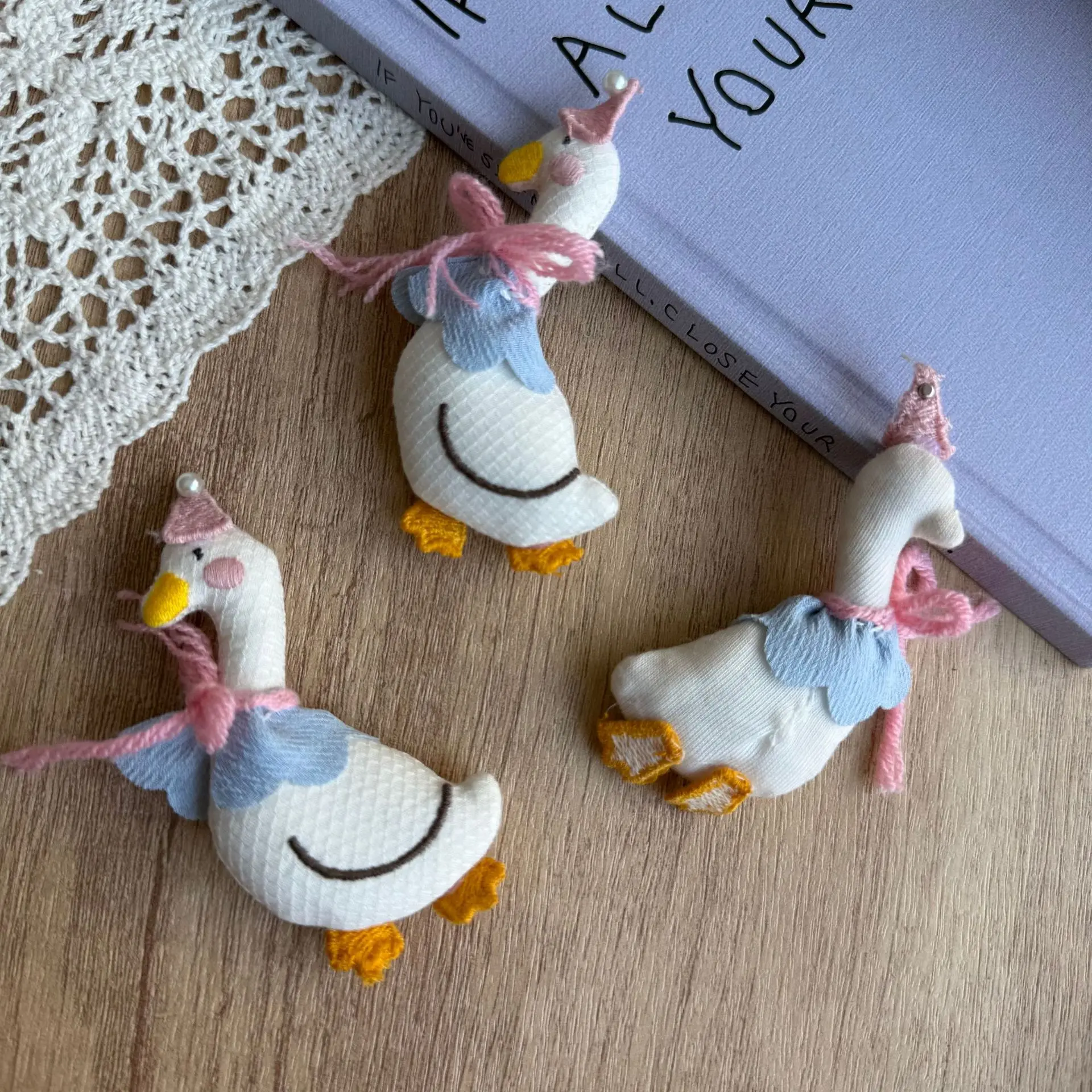 

Plush Goose Duck Stuffed Fabric Ornament Three Dimensional DIY Craft for Bag Hat Scarf Embellishment Soft High Quality