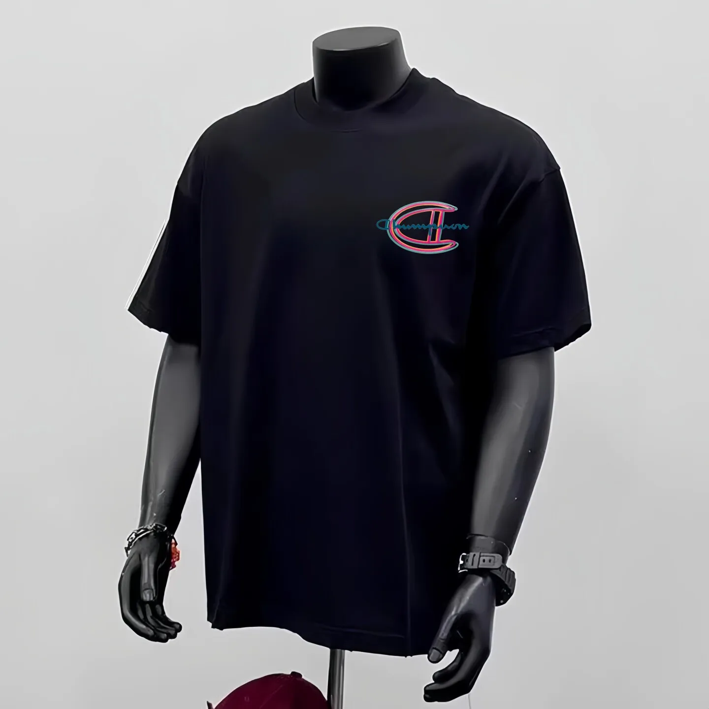 camiseta-feminina-de-maternidade-primavera-verao-2026-luxuosa-com-estampa-gola-o-manga-curta-estilo-hip-hop-para-o-verao