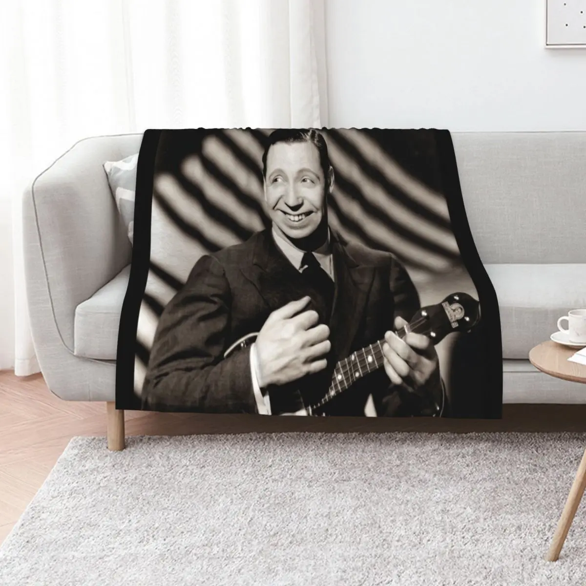 George Formby Throw Blanket Bed linens Cute Decorative Sofa Hairy manga Plaid Blankets