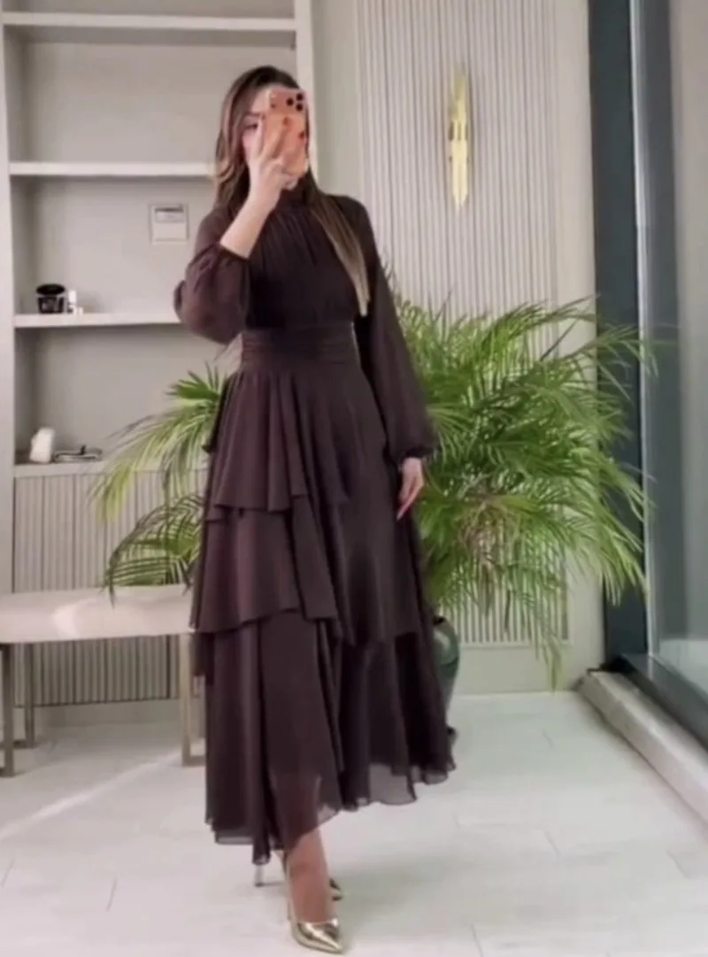 

Women's gentle, elegant and retro long-sleeved long dress with a waist