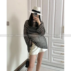 French black and white contrast heavy hollow knit design drop shoulder loose lazy style knitted blouse for women