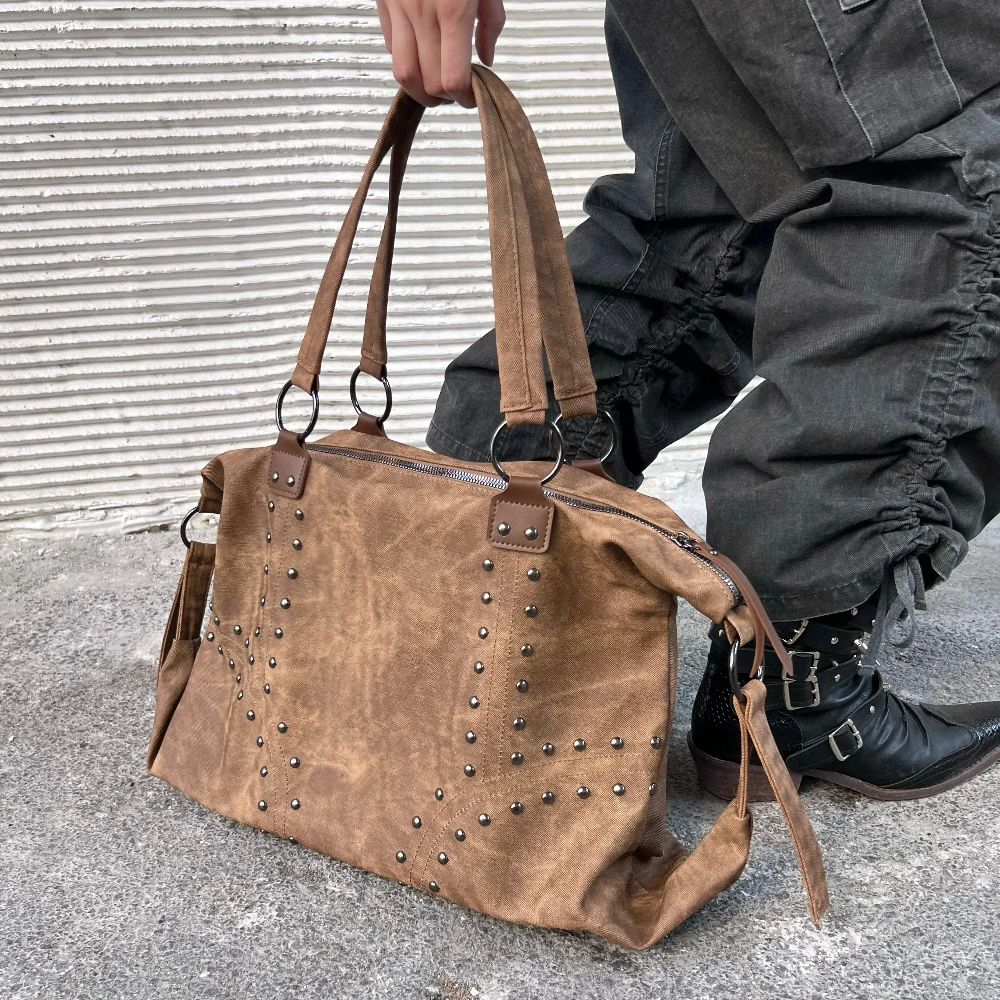

New Simple Underarm Large Bag Women's Retro Rivet Tote Bag Commuter Large Capacity Shoulder Bag
