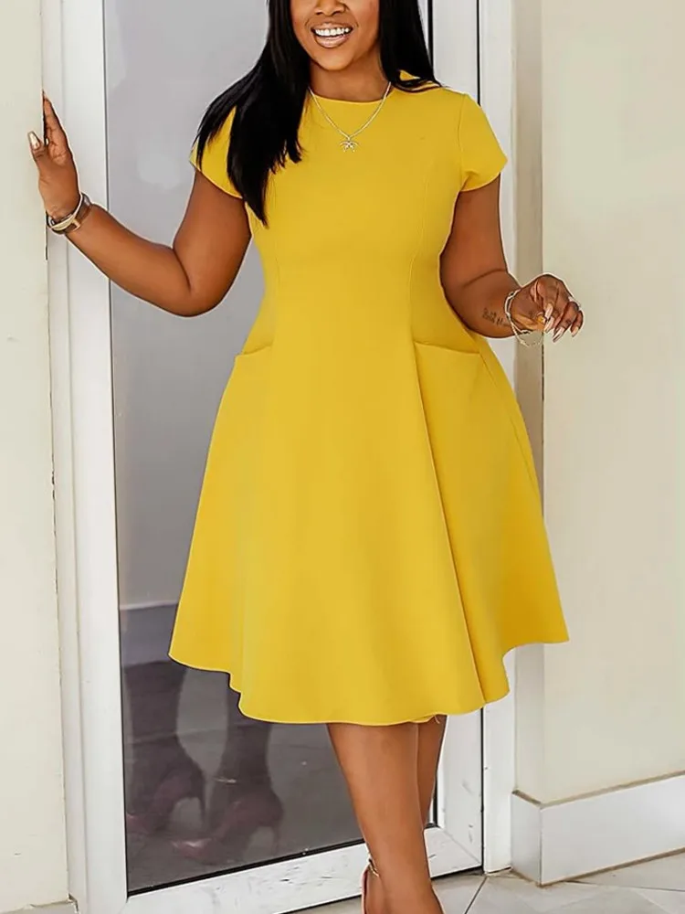L-4XL grande taille vêtements Robes femmes Robes printemps été à manches courtes Style de rue décontracté 3XL grande taille surdimensionné robe Midi