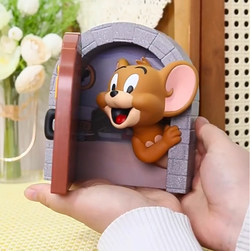 재고 있음 데스크탑 장식품 톰 고양이 제리 마우스 하우스 100th 장식 액션 피규어 모델 장난감 소년 소녀 생일 선물