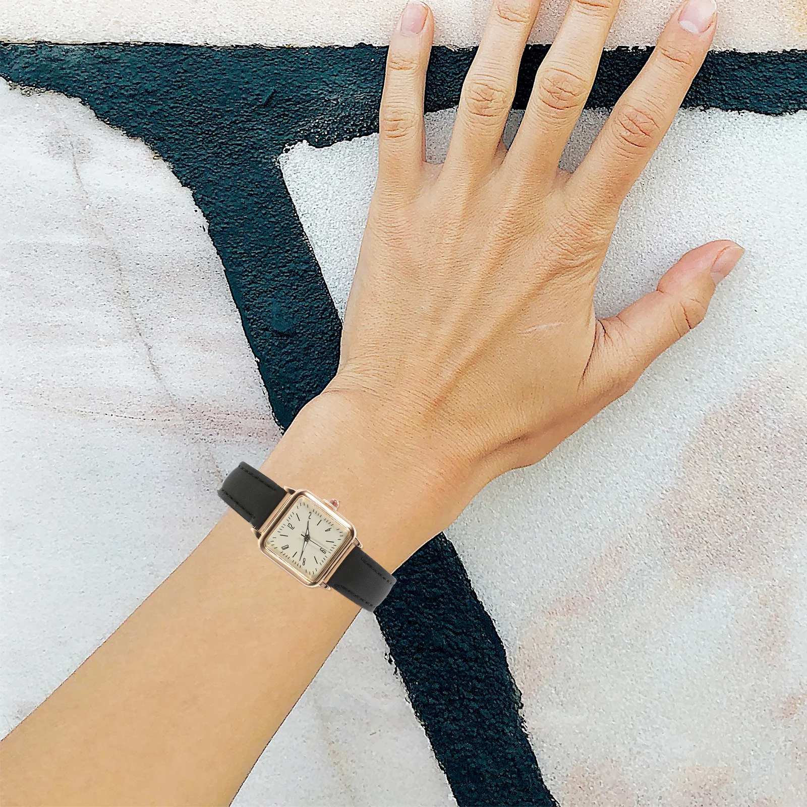 Świecący zegarek damski, wysokiej jakości materiały, precyzyjny czasomierz, stylowy, dekoracyjny zegarek na rękę na każdą okazję, zegarki damskie.