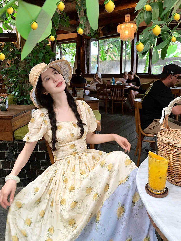 

Летний шелковый комплект из двух предметов Ele Summer Lemon Tree для женщин: уникальный красивый принт, длинный рукав, круглый вырез, французский стиль