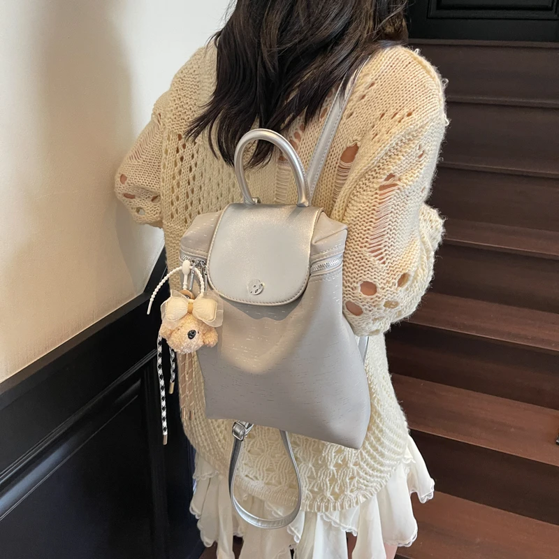 

Beige Popular Leather Messenger Bag Crossbody Bag For Ladies By Famous Designer Luxury Brand Women Handbag Classic