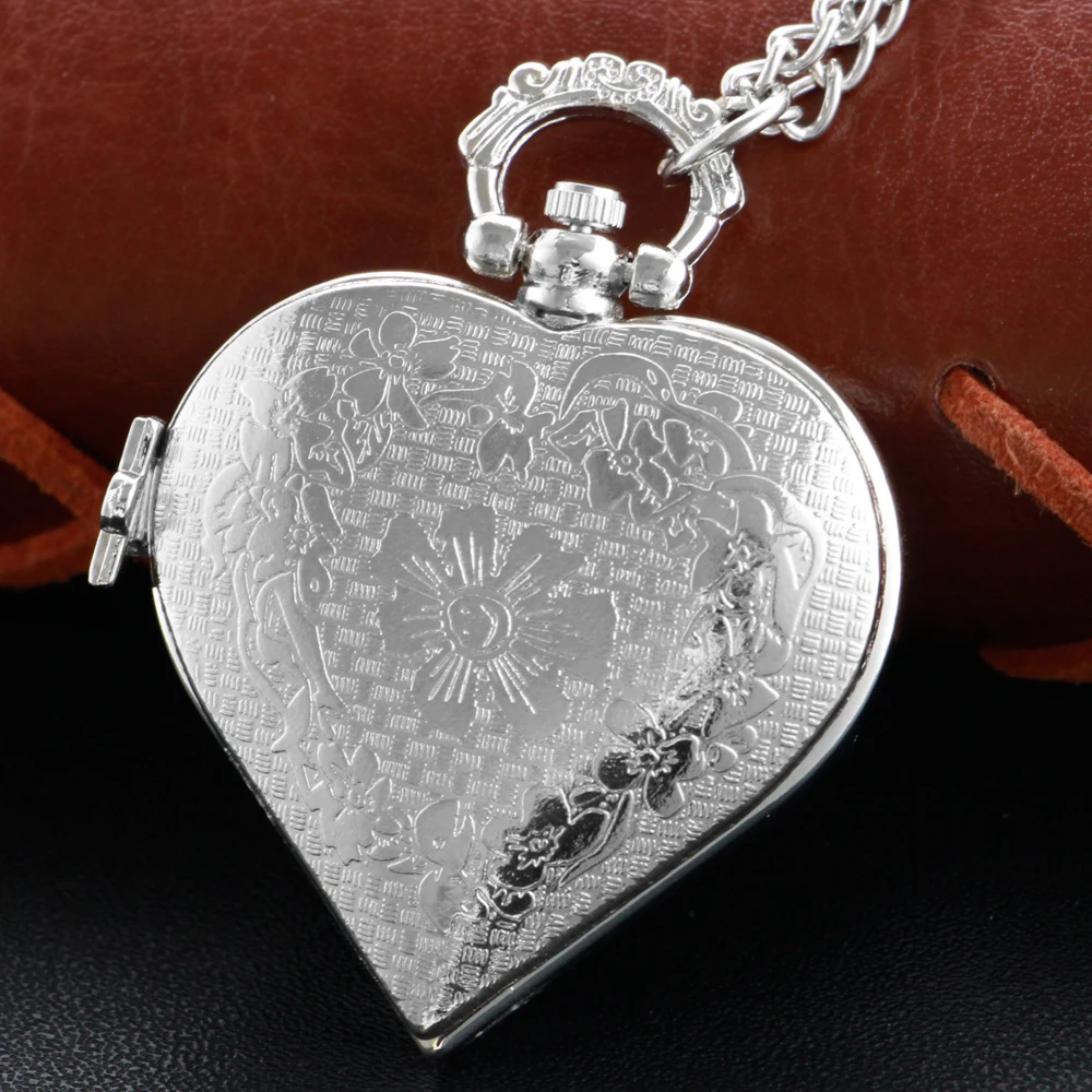 ساعة جيب كوارتز فضية لطيفة، قلادة من الأحجار الكريمة الصغيرة اللطيفة، هدية العيد للرجال والنساء، إكسسوارات قلادة عصرية