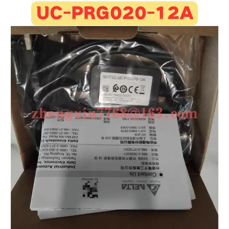 Cavo di programmazione PLC originale UC-PRG020-12A UC PRG020 12A nuovissimo