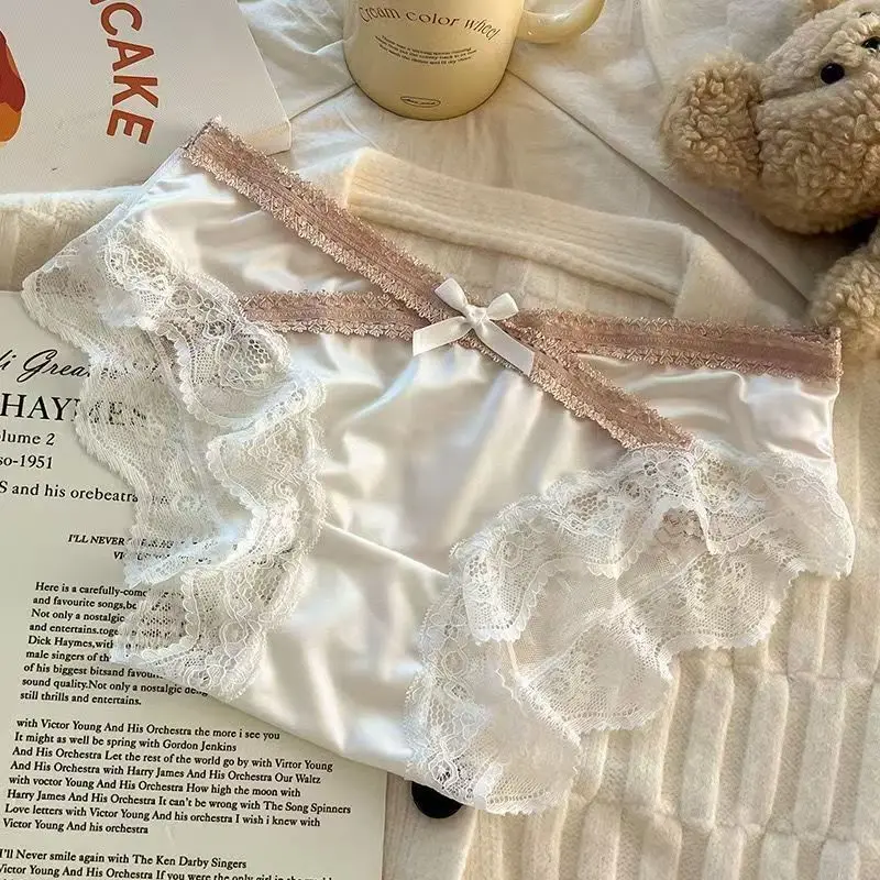 Сексуальное женское нижнее белье из французского кружева, осенне-зимние треугольные брюки с бантом-бабочкой и низкой талией, дышащие штаны из чистого хлопка с промежностью для девочек
