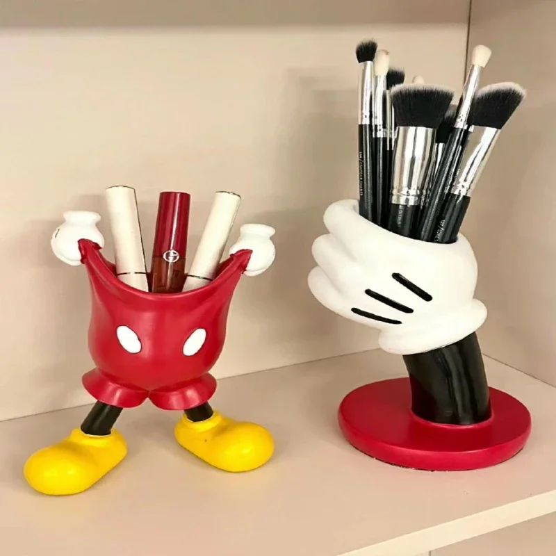 

Resin Glove Pen Holder, Cartoon Anime Desktop Decoration, Stationery Pen Holder,Cute and Attractive for Students,Desk Organiser