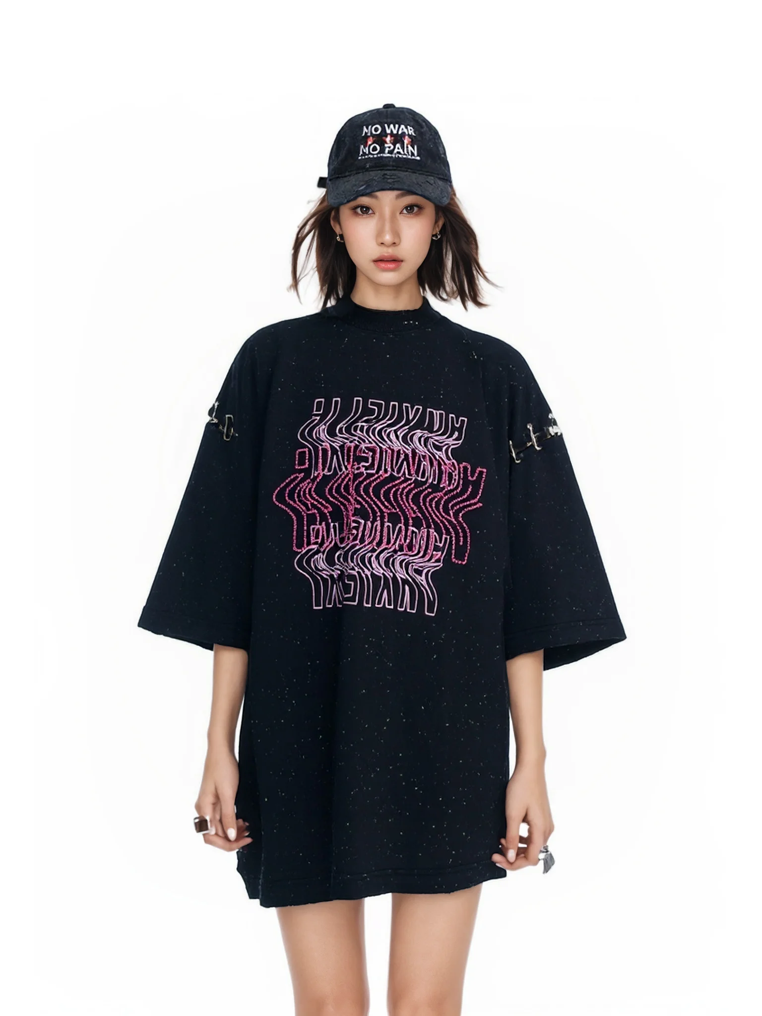 

Женское летнее платье-футболка свободного кроя с круглым вырезом и принтом, повседневное, черное, хлопковое, от модного бренда