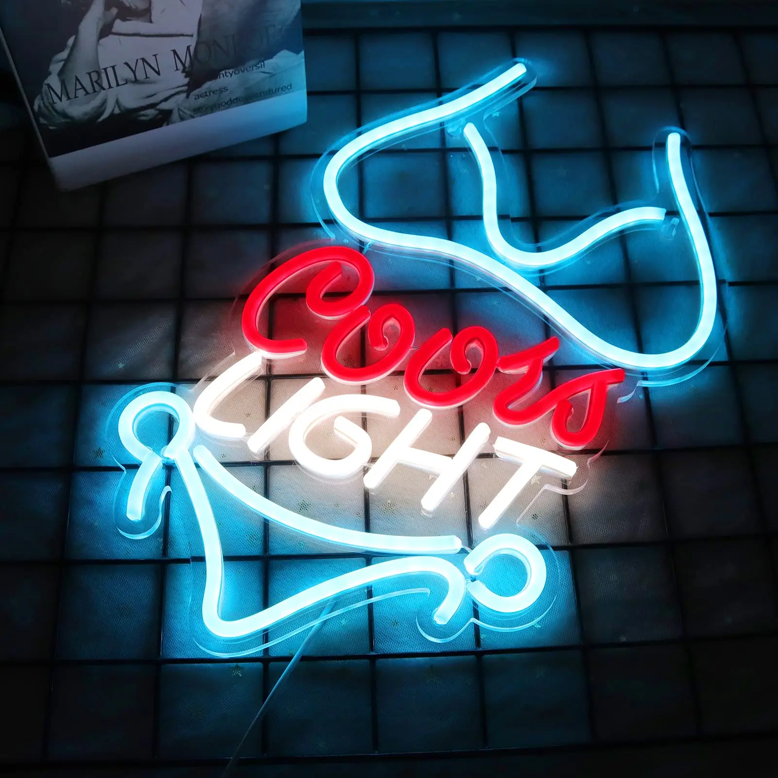 Custom Flex Neon Woman in Bikini Bedroom Party Bar Decoration Night Light Custom Sexy body Lady LED Neon Sign Light for Wall