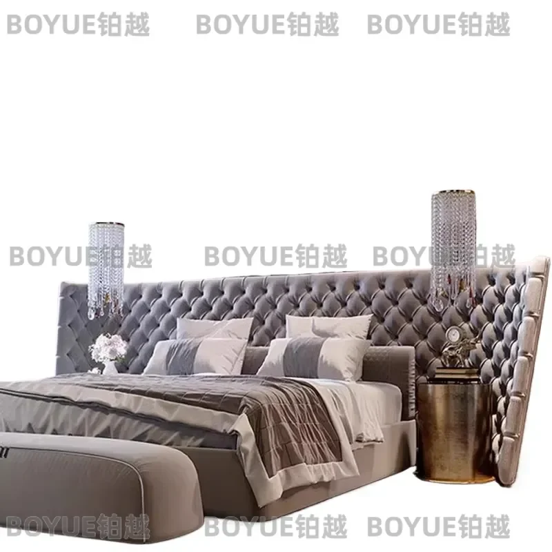 Italian Luxury Curved Headboard Wide Screen Double Bed Frame Modern Villa Style Upholstered Platform Bed for Master Bedroom