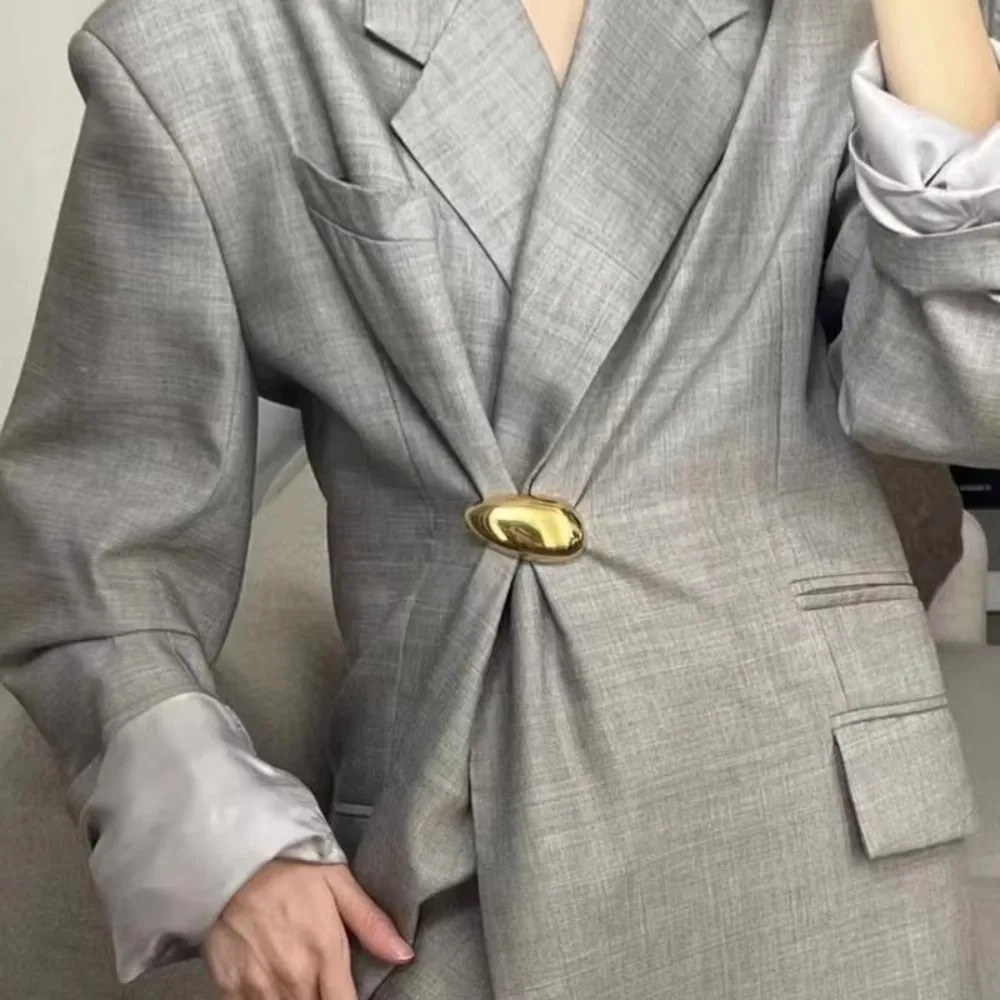 Squisiti spille in metallo con guscio d'uovo, gioielli geometrici per feste, spille per corpetto, regali di gioielli con dichiarazione lucida