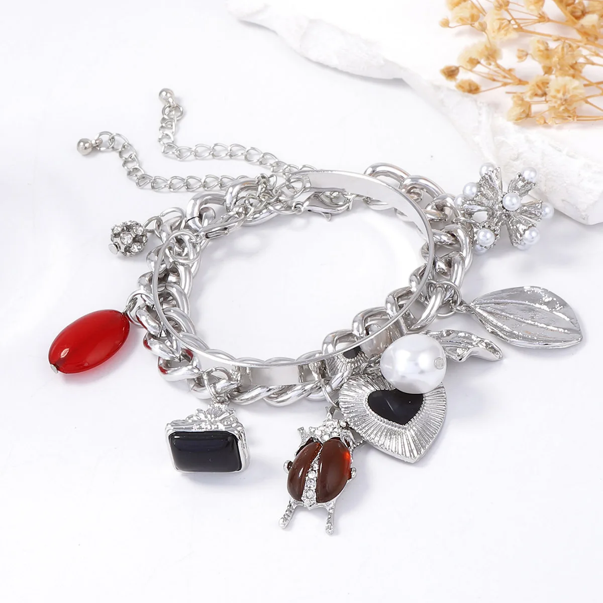 Personalized Fashion Trendy Double-Layer Bracelets Stackable Retro Insect Heart Pendant Chain Bracelet Versatile Casual Gifts