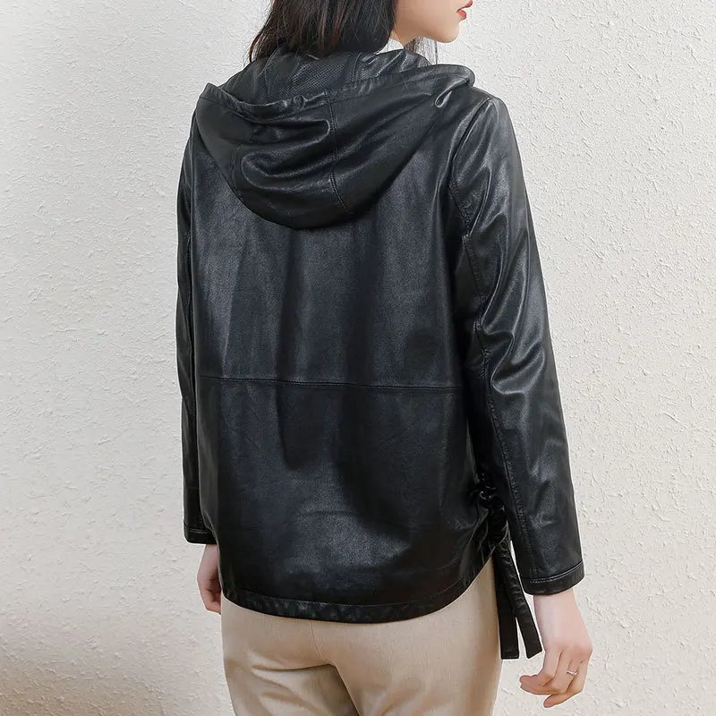 New genuine leather jacket, versatile women's hood, new sheep leather jacket, black young short jacket