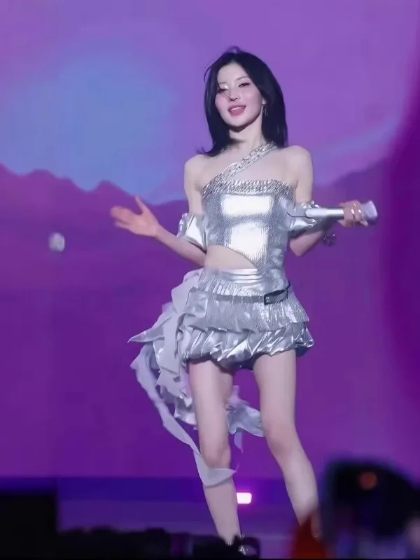 Sexy Stage Performance Outfit Women Singer Silver Sequins Bar Club Performance Costume Set Traditional Ethnic Women's Fashion