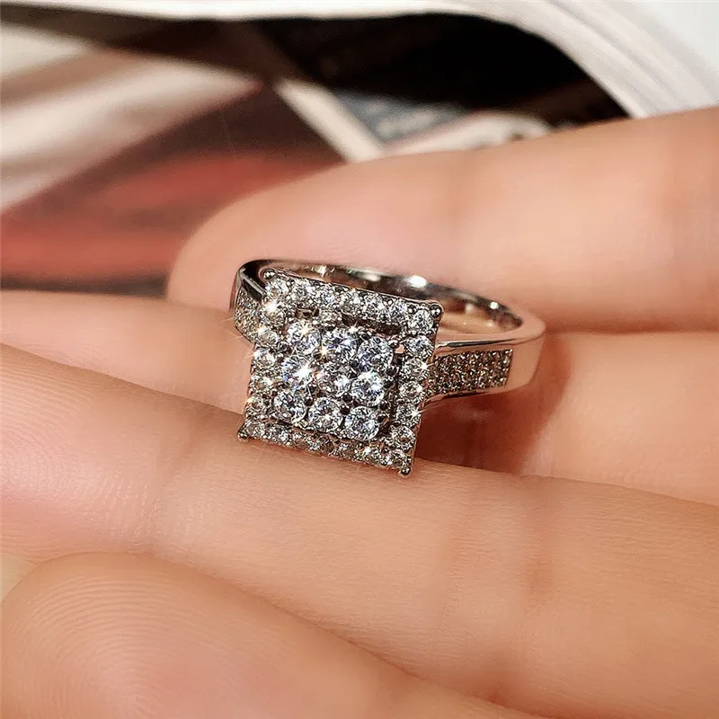 Exquisite Square Wedding Ring For Women With Silver Color Clear Cubic Zirconia Newly Designed Lady's Finger Rings Bands Jewelry