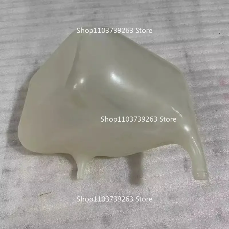 

0009820804 Балансировочный расширительный бак для воды, подходит для моделей 352 H35/H45/H40