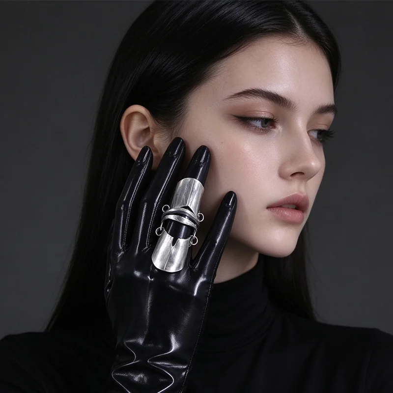 Gothic Long Finger Armor Ring, Copper Alloy Material, Jewelry Accessories for Women Men, Interlinked Joint Protector Ring, Edgy