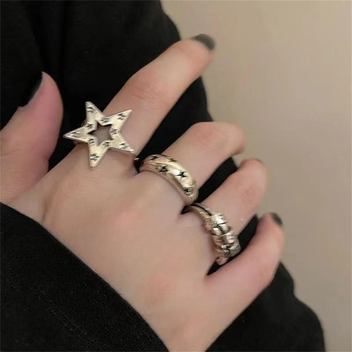 Gothic Vintage Five-pointed Star Rings For Men Women Y2k Accessories Irregular Hip Hop Rock Rings Couple Jewelry Gifts