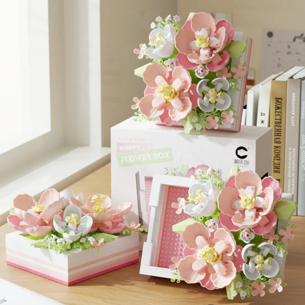 

Pretty Drawable Building Blocks Artificial Flowers Bouquet of Roses DIY Jewelry Box Creative Building Home Decor