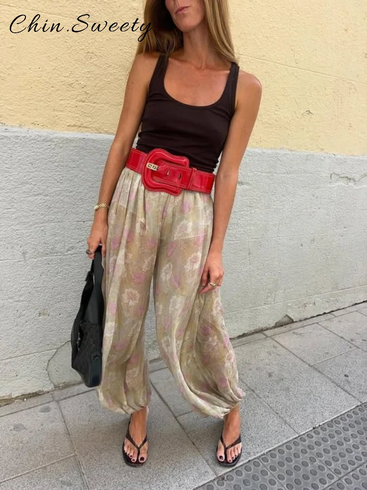 ヴィンテージリベットデニムトラウザーズ レディース 無地ボタンポケット スリムストレートワイドレッグパンツ 2025秋冬 レディース ハイストリートジーンズ