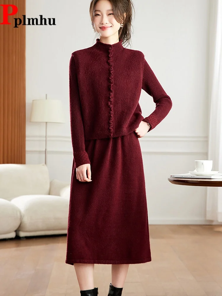 

Модный комплект из двух предметов: жилет с воротником-стойкой и свободное вязаное платье с длинными рукавами для женщин