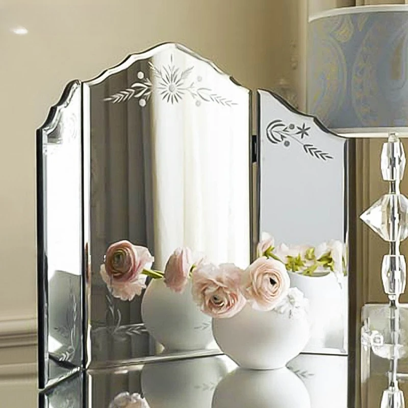 

Carved Tri-fold European Neoclassical Bedroom Dressing Mirror Personalized Creative Decoration