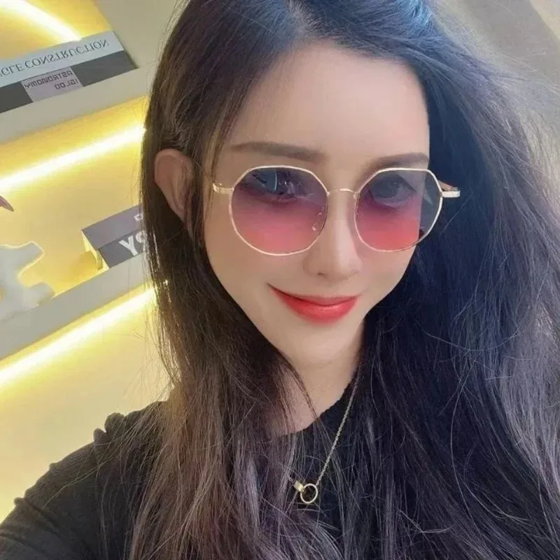

New Women's Fashion Sunglasses, Polygonal Metal Frame Sunglasses, Classic Retro, Trendy Personality Glasses, Men's Sunglasses