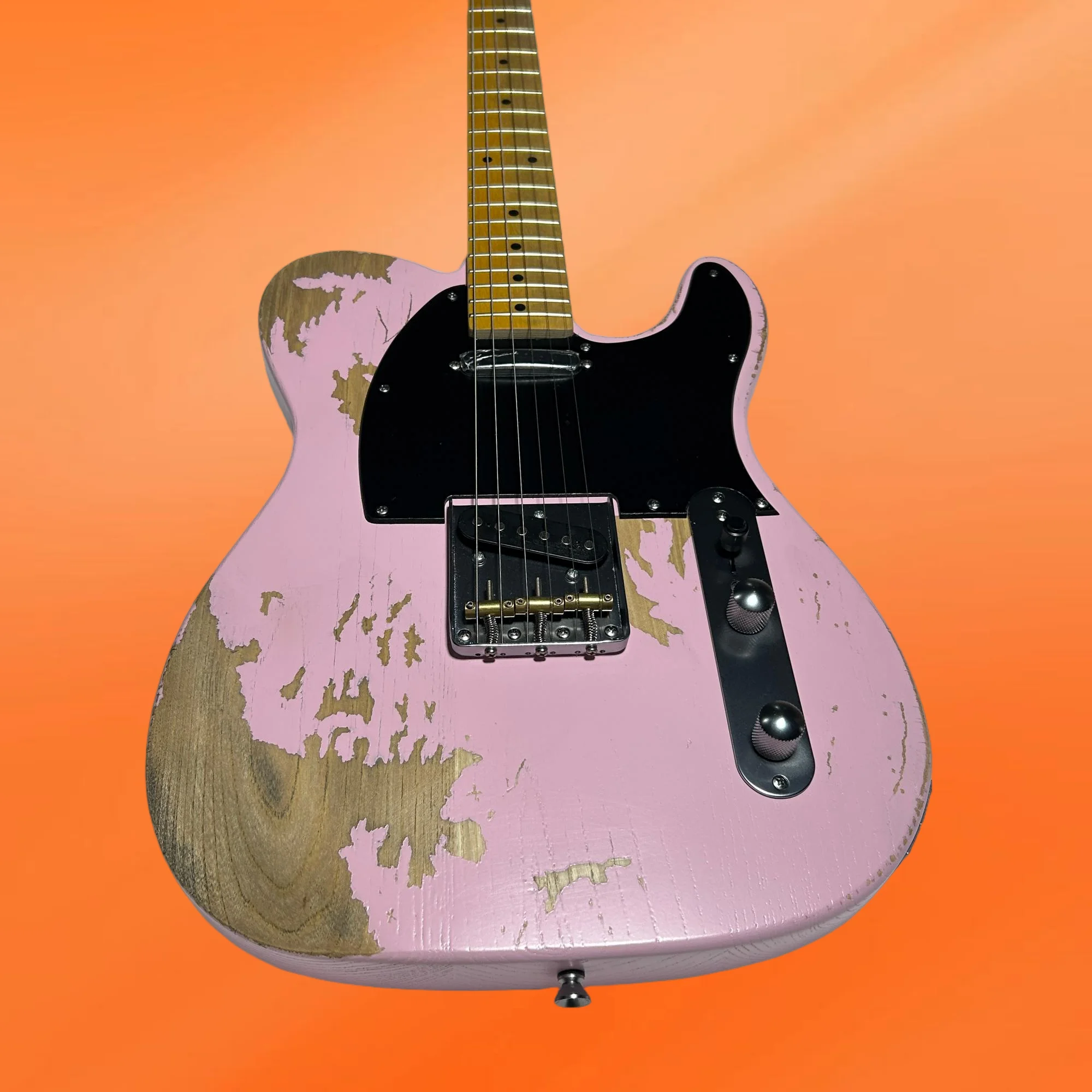 

2026 hot new 6-string Pink Maple Neck ASH Wood Body Black Pickguards Guitar