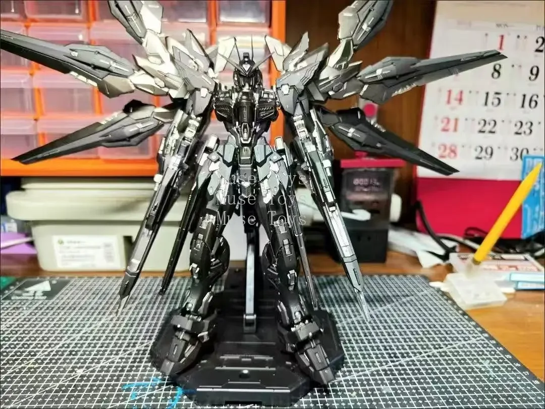 PIANXIN – modèle MG 1/100 MGEX Strike Freedom, Kit d'assemblage, revêtement de minuit, figurine d'action, modèle en plastique, jouets personnalisés, en Stock