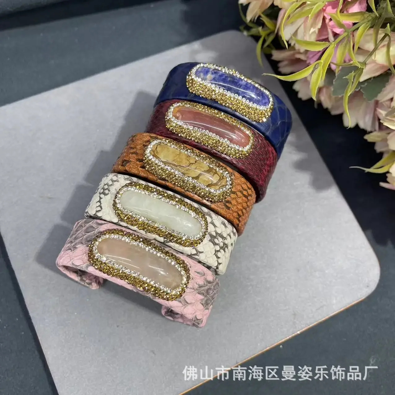 Autumn and winter new natural snake skin leather inlaid with natural stone bracelet European and American popular jewelry sourc