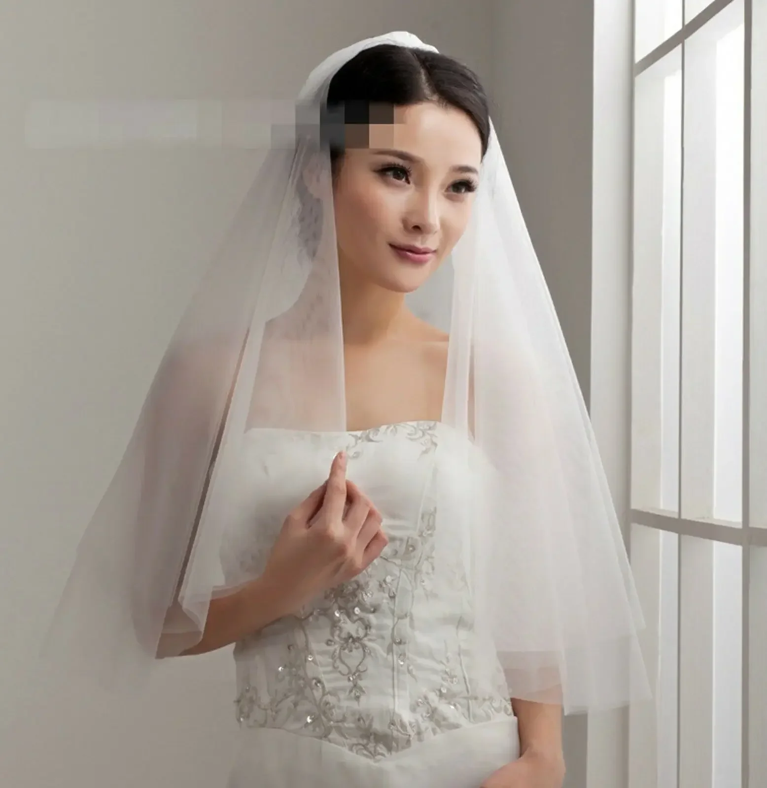 

Women White Bride Hen's Night Prop Wedding Veil WITH COMB head hair Accessory