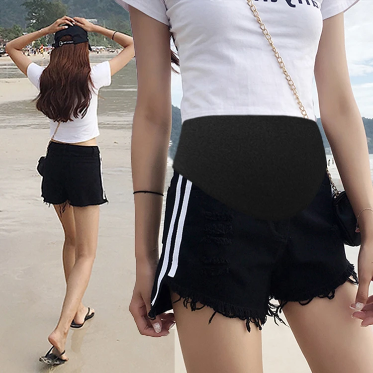 

2024 Black White Pregnancy Summer Denim Shorts Side Stripe Patchwork Irregular Maternity Belly Shorts Pregnant Woman Short Jeans