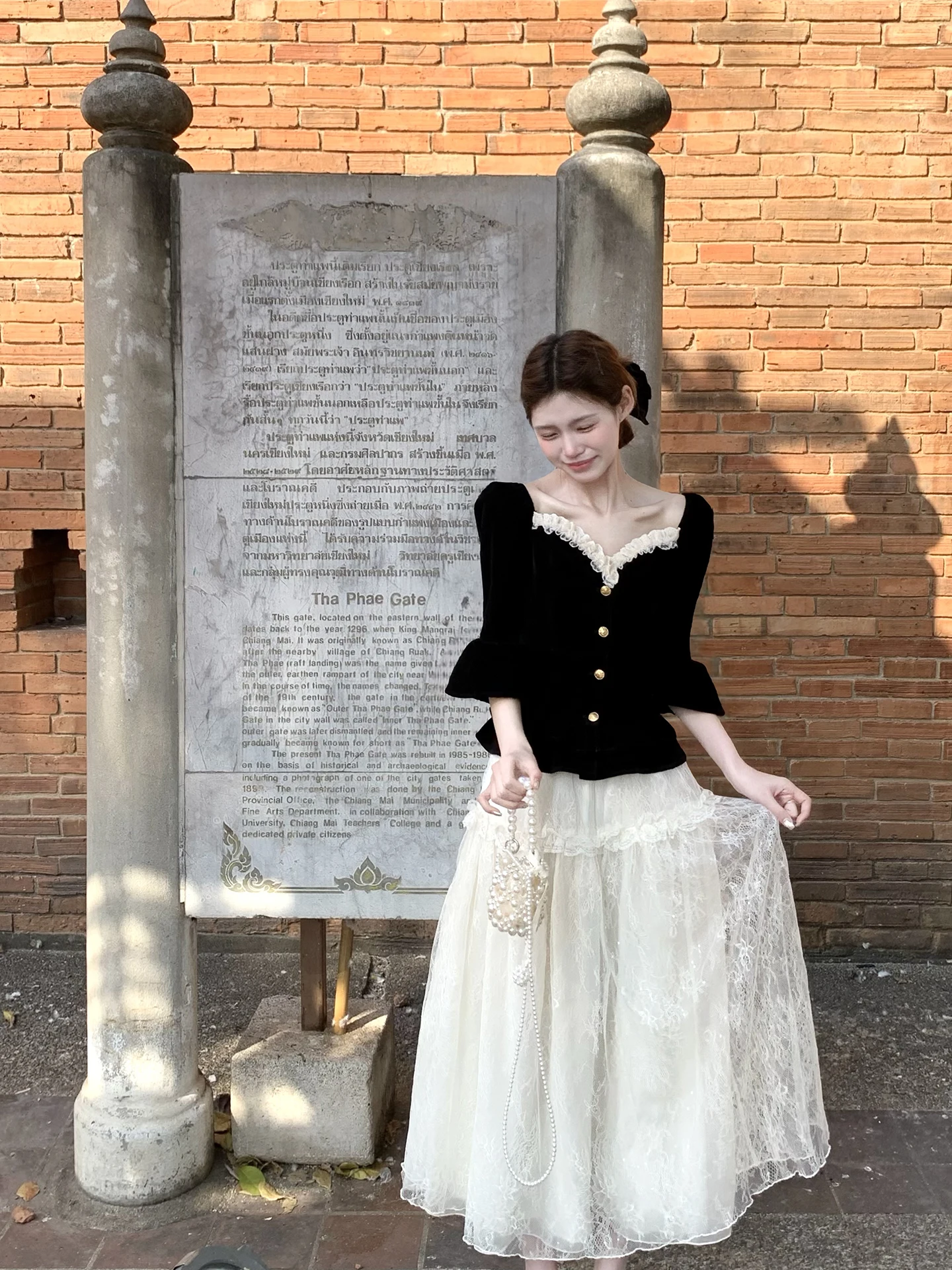 

Bla Velvet Top And High Waist Skirt Set with Detachable Collar for Women Vintage Sle Four Seasons Retro Snow Night Light ...