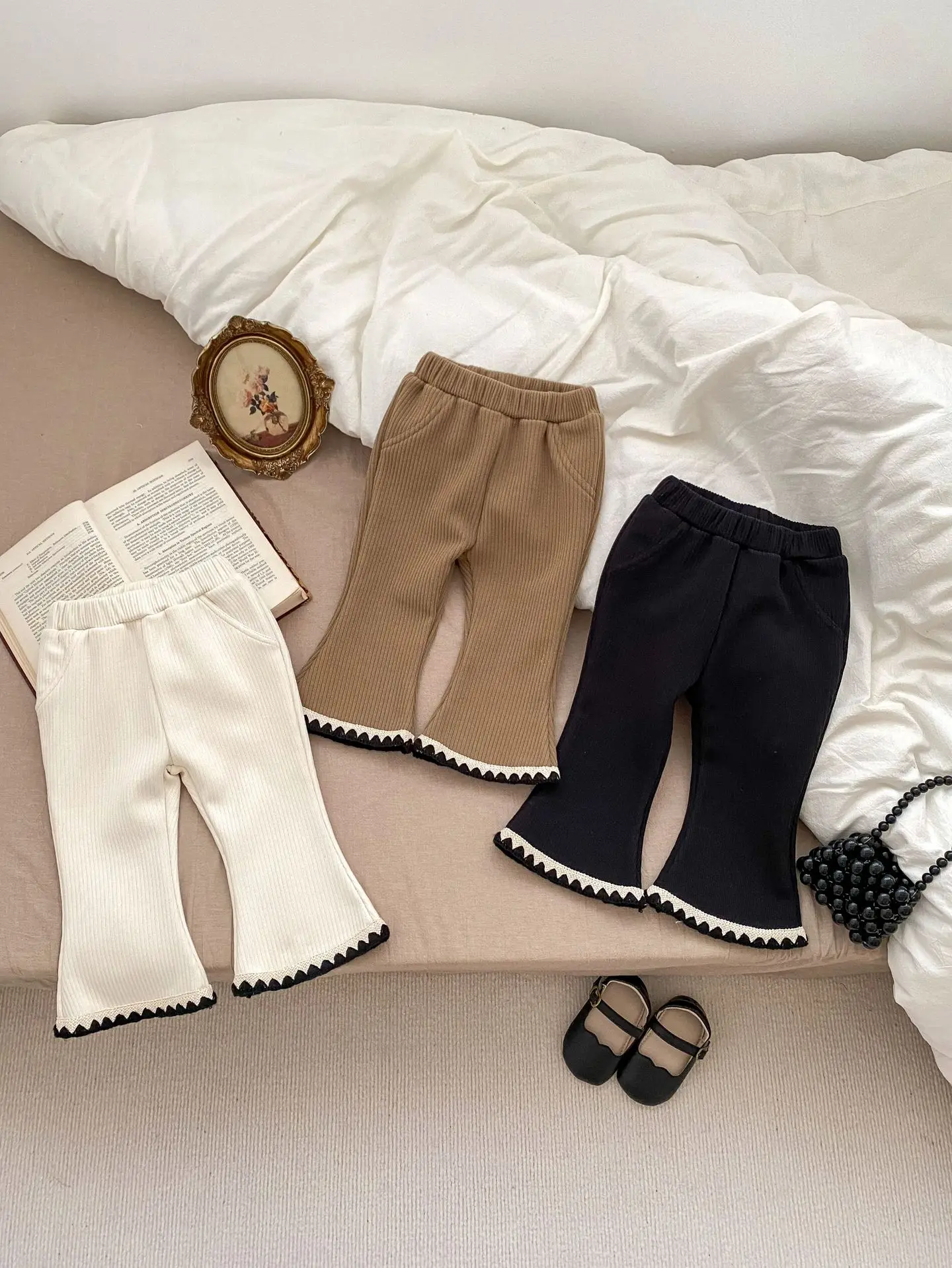 2024 Winter New Baby Fleece Warm Pants Girls Plus Velvet Thick Flared Pants Infant Solid Trousers Kids Girls Warm Clothes