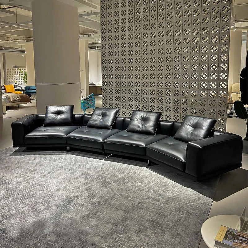 

Итальянский минималистичный кожаный диван Dylan, простой, но роскошный, с большой плоской подушкой.