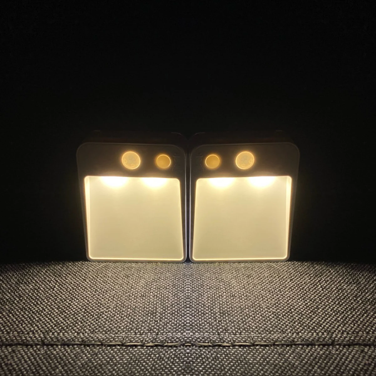 

PIR Motion Sensor Night Light LED Wireless Detector Cabinet Light Wall Lamp for Home bedside Stairs Kitchen lighting Auto On/Off