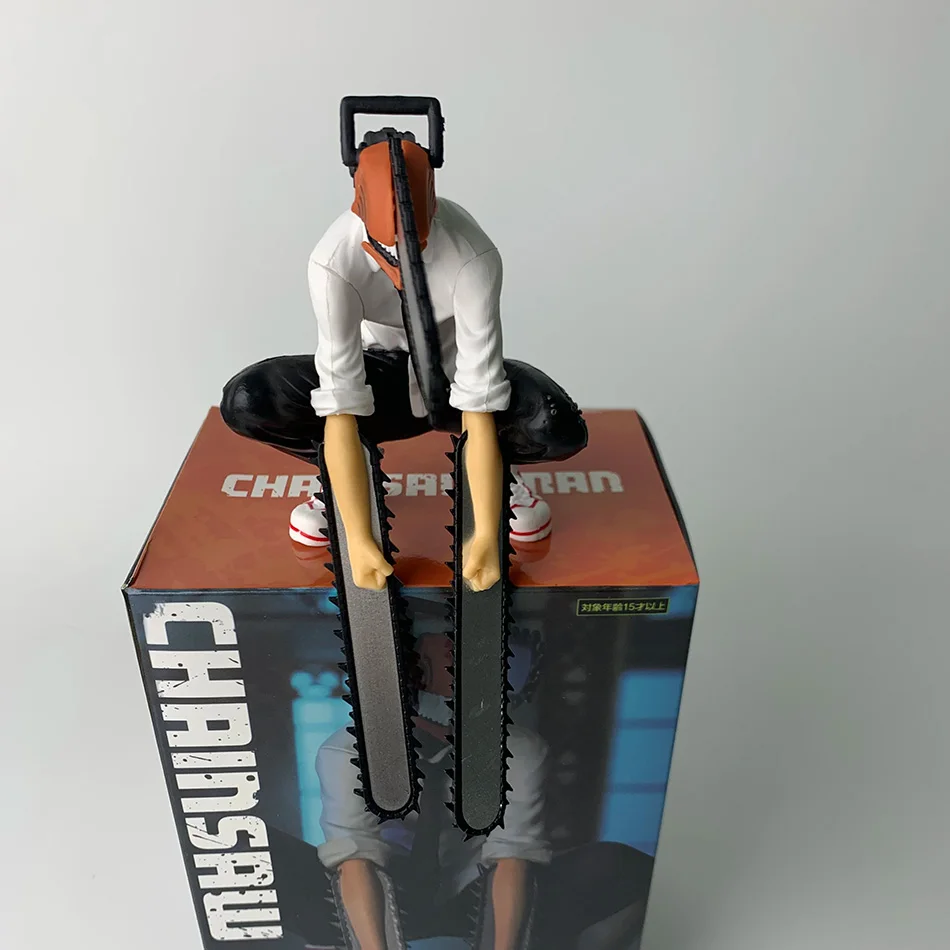 18 سنتيمتر أنيمي بالمنشار رجل دينجي الشكل البلاستيكية بالمنشار خوذة المنقولة السلطة ماكيما لعبة مجسمة الصبي جمع الحلي الهدايا